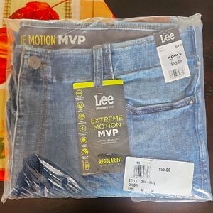 Lee Extreme Motion MVP Jeans 40Wx30L